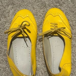 Yellow Women's Oxford Shoes